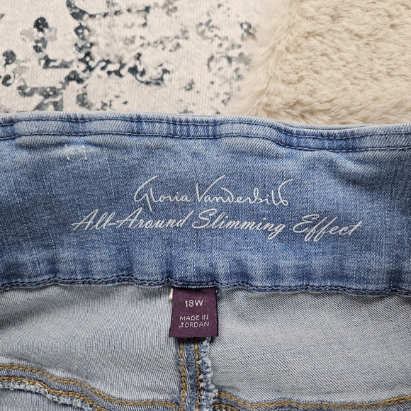 Gloria Vanderbilt Amanda Capri Pants Plus Size 18W - Picture 5 of 7